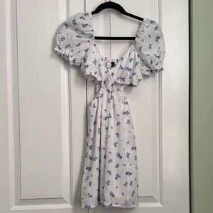 H&M White and Blue Floral Mini Dress